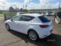 Used Seat Leon SE Dynamic 2017 White Hatchback