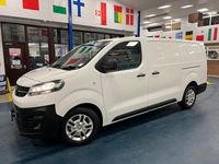 Used Vauxhall Vivaro S 100 HP (73 kW) 2021 White MPV