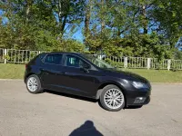 Usado Seat Leon SE Dynamic 110 CV (80 kW) 2017 Negro Utilitario