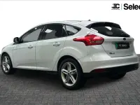 Used Ford Focus Titanium 117 HP (86 kW) 2016 White Hatchback
