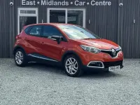 Used Renault Captur Dynamique 90 HP (66 kW) 2015 Orange SUV