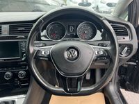 used VW Golf VII 2.0 GT EDITION TDI BLUEMOTION TECHNOLOGY 5d 148 BHP