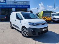 Używany Citroën Berlingo 2022 Biały Minivan