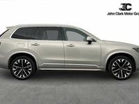 Usado Volvo XC90 Core 247 HP (181 kW) 2025 Prateado SUV