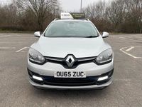 Used Renault Mégane GrandTour Dynamique 110 HP (80 kW) 2015 Silver Estate
