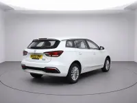 Used MG MG5 EV Excite 114 kW (156 HP) 2022 White Estate