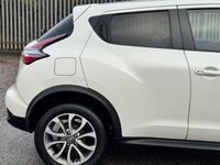 Used Nissan Juke Tekna 2018 White SUV