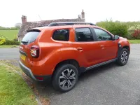 Used Dacia Duster Journey 90 HP (66 kW) 2023 Orange SUV