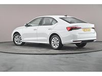 Used Skoda Octavia SE Technology 85 HP (62 kW) 2024 Moon white metallic Hatchback