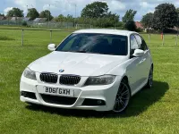 Used BMW 318 Sport Line 2011 White Sedan