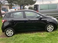 Used Hyundai i10 SE 83 HP (61 kW) 2017 Black Hatchback