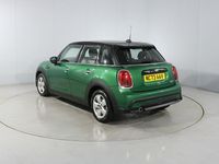 Used Mini Cooper Classic 134 HP (98 kW) 2024 Green Hatchback