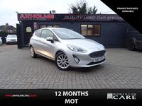Used Ford Fiesta Titanium 100 HP (73 kW) 2017 Silver Hatchback