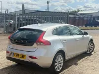 Used Volvo V40 SE Lux 118 HP (86 kW) 2016 Silver Hatchback