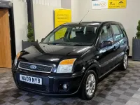 Usado Ford Fusion Zetec 90 CV (66 kW) 2009 Negro Utilitario
