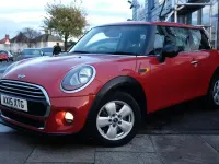 Used Mini ONE 101 HP (74 kW) 2015 Red Hatchback