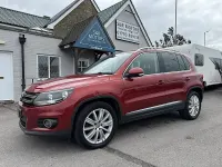 Usado VW Tiguan Edition 150 CV (110 kW) 2015 Rojo SUV