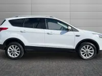 Used Ford Kuga Titanium 182 HP (133 kW) 2016 White SUV
