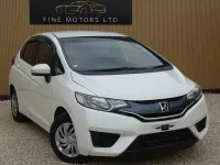 Used Honda Jazz ES 99 HP (72 kW) 2014 White Hatchback