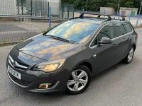 Used Vauxhall Astra SRi 136 HP (100 kW) 2015 Grey Estate