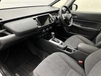 Used Honda Jazz Hybrid 109 HP (80 kW) 2021 Platinum white Hatchback