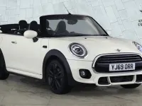 Używany Mini Cooper Sport 136 KM (100 kW) 2020 Biały Hatchback