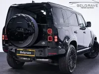 Used Land Rover Defender Dynamic 250 HP (183 kW) 2023 Black SUV