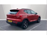 Begagnad Volvo XC40 Plus 197 HK (144 kW) 2022 Röd SUV