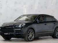 Used Porsche Cayenne E-Hybrid Platinum Edition 2022 Black SUV