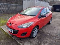 Używany Mazda 2 2014 Czerwony Hatchback