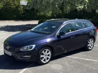 Usado Volvo V60 SE Lux 190 HP (139 kW) 2016 Azul Carrinha