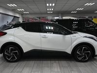Used Toyota C-HR 122 HP (89 kW) 2020 White SUV