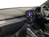 New Volvo EX40 Plus 185 kW (252 HP) 2026 Black SUV