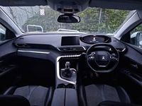 Used Peugeot 3008 Allure 131 HP (96 kW) 2019 White SUV