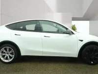 Used Tesla Model Y 282 kW (384 HP) 2024 SUV