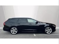 Second-hand Volvo V90 Ultimate 250 CP (183 kW) 2023 Negru Break