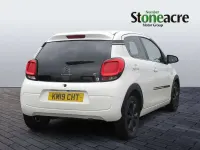 Used Citroën C1 71 HP (52 kW) 2019 White Hatchback