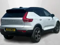Used Volvo XC40 R-Design 161 HP (118 kW) 2022 SUV