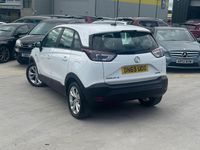 Used Vauxhall Crossland X S 110 HP (80 kW) 2019 White SUV