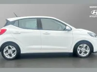 Begagnad Hyundai i10 SE 67 HK (49 kW) 2020 Vit Halvkombi