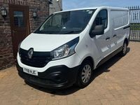 Used Renault Trafic Business 125 HP (91 kW) 2018 White MPV