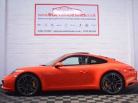 Begagnad Porsche 911 2016 Orange Sportkupé