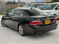 Used Toyota Crown 296 HP (217 kW) 2012 Black Sedan
