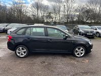 Gebraucht Skoda Rapid Elegance 105 PS (77 kW) 2014 Schwarz Kleinwagen