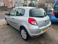 Used Renault Clio Extreme 2009 Silver Hatchback
