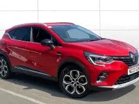 Used Renault Captur Techno 143 HP (105 kW) 2023 Red SUV