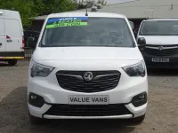 Used Vauxhall Combo Sportive 100 HP (73 kW) 2022 White MPV