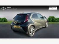 Used Toyota Aygo X 72 HP (52 kW) 2023 Green SUV