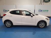 Begagnad Mazda 2 2019 Vit Halvkombi
