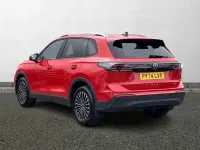 Second-hand VW Tiguan Match 150 CP (110 kW) 2025 Roșu SUV